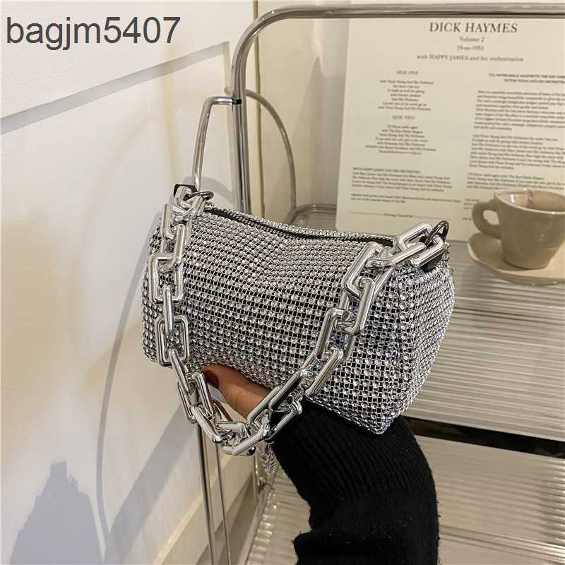 

2023 Women's Diamond Bag 80% Discount Wholesale Retail Small in Spring and Summer New Trend Personalized Color Pillow Chain Single Shoulder, Black6