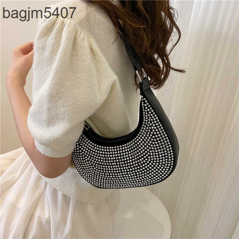 

Design of the Diamond Bag 80% Discount Wholesale and Retail Summer Bright Women's Fashion Large Capacity Dumpling Temperament Versatile Leisure Underarm, White8
