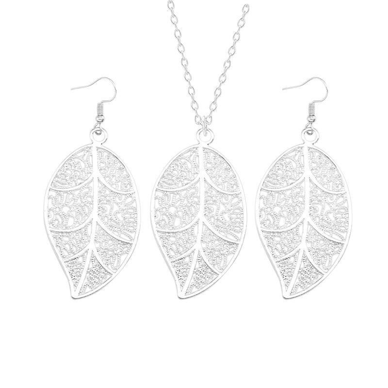 

Earrings Necklace Fashion Jewelry 925 Sier Set Hollowedout Leaf Pendant For Women Wedding Setsps1976 6 Q2 Drop Delivery Sets Dhtho, Silver