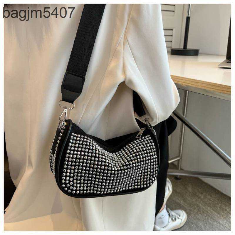 

Design of the Diamond Bag 80% Discount Wholesale and Retail Popular Women's Summer New Fashion Chain Msenger Chaowang Red Single Shoulder Underarm, Black6