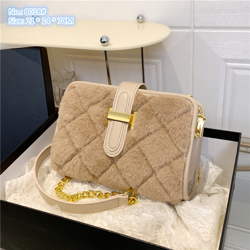 

Wholesale factory ladies shoulder bag 3 colors this year popular winter flannel plaid handbag sweet little fresh contrast leather mobile phone coin purse, Khaki-8018#