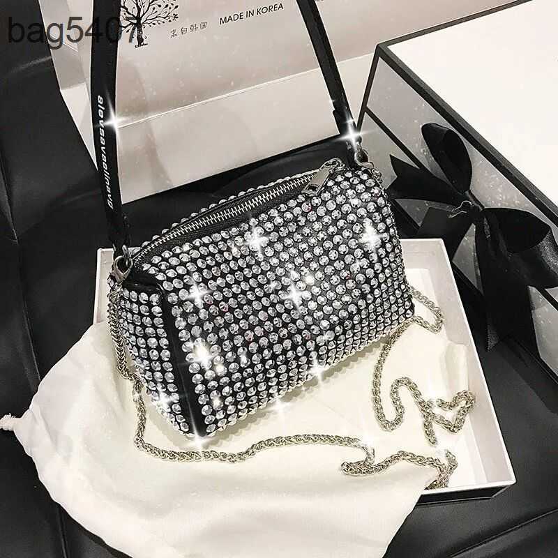 

2023 Fashion Diamond Bag 80% Discount Wholesale and Retail Inlaid Small Square Women's New King Chain Portable Shoulder Summer Trend, 20078 black