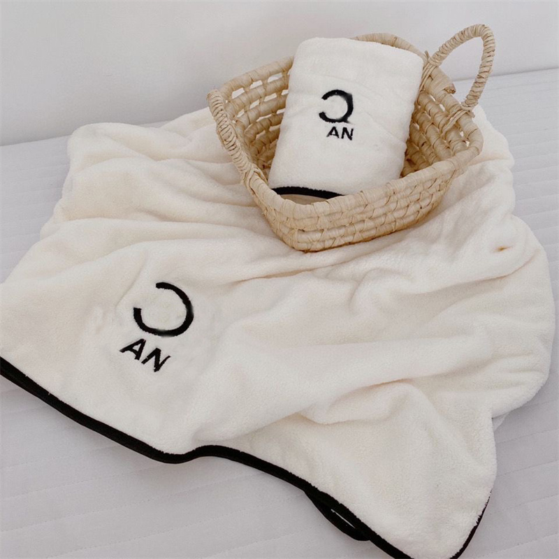 

Designers Bath Towels For Womens Mens Soft Wash Bath Home Absorbent Washcloths With Letters Luxury Pure Cotton Towel Bath Towel Suit
