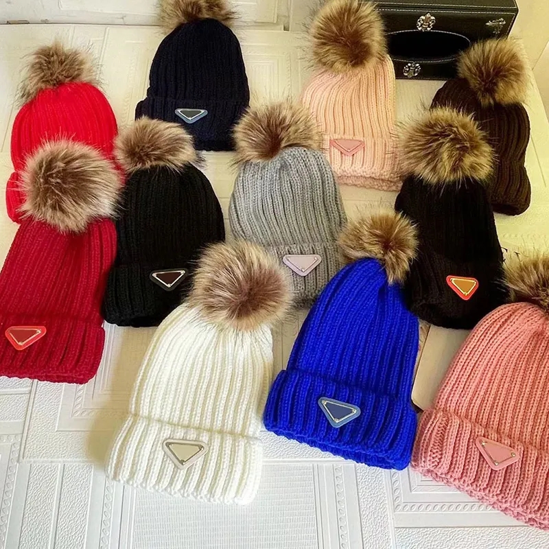 

Luxury Elastic Bonnet Winter Designer Beanie Womens Knit Caps With Fox Ball Casquette P Skull Hats Mens Brand Beanies 10 Colors Outdoor Fitted Hat, Multi