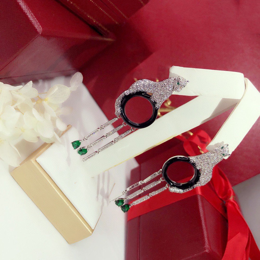 

Fashion Designer Hoop Earrings cool animal leopard with diamonds Classic Letter Simple Earrings Initial Womens Ladies Jewelry Earring for women