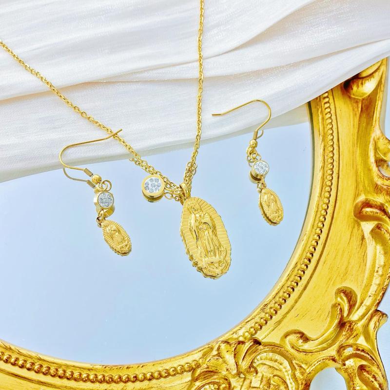 

Necklace Earrings Set 18K Gold Plated Women Accessories Virgin Mary Religious Catholic Pave Crystal Mother Virgen Pendant, Picture shown