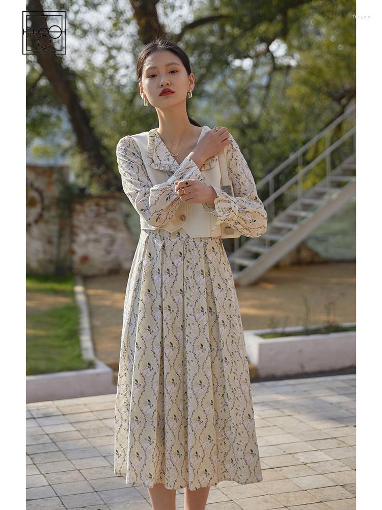 

Casual Dresses ZIQIAO Japanese Style Two Wear Women Dress 2022 Spring Robes Off Shoulder Drawstring Slim Waist Print Pleated, Light yellow