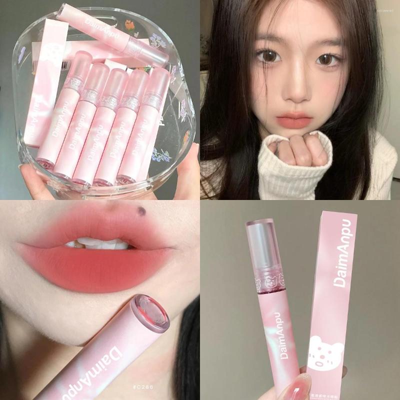 

Lip Gloss 6 Colors Cute Bear Velvet Matte Lipstick Blush Waterproof Long Lasting Nude Pink Lipgloss Non-Stick Cup Makeup Tint Cosmetic, C202