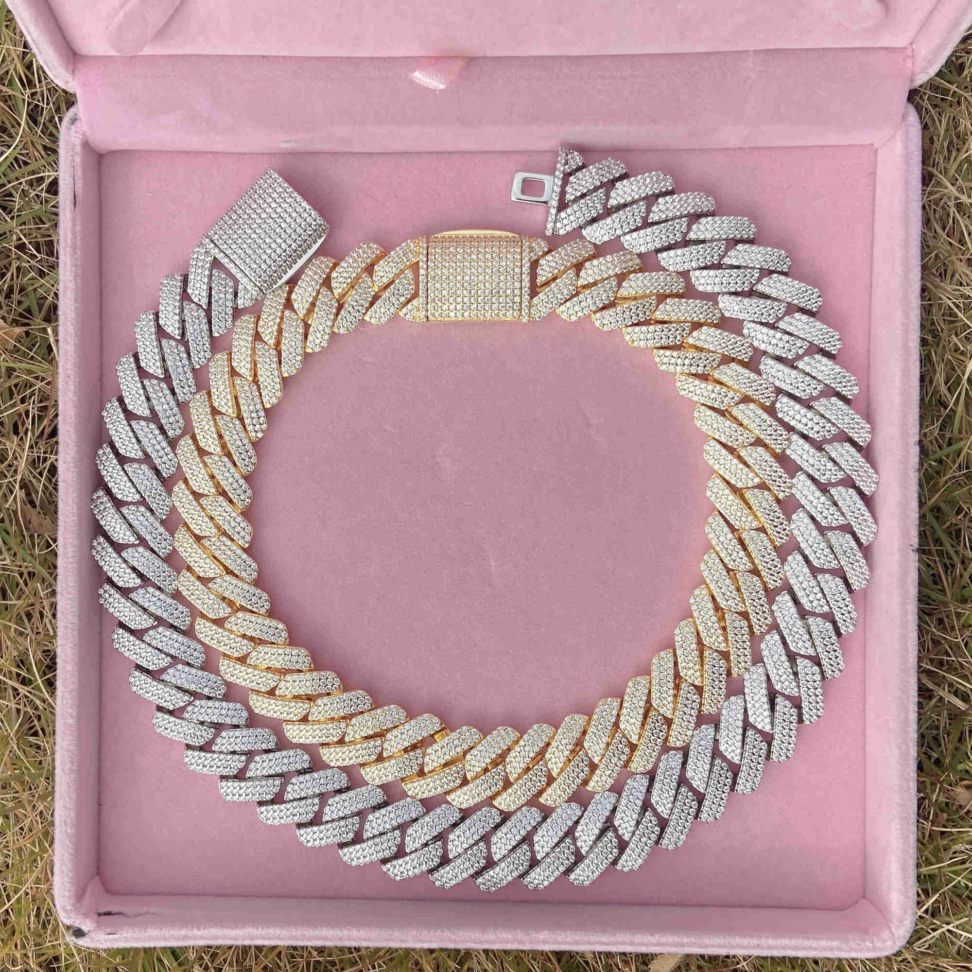 

Bling 14k 18k Gold Plated Cz Iced Out Diamond Hip Hop Jewelry 19mm Wide Heavy Prong Gold Curb Cuban Link Chains