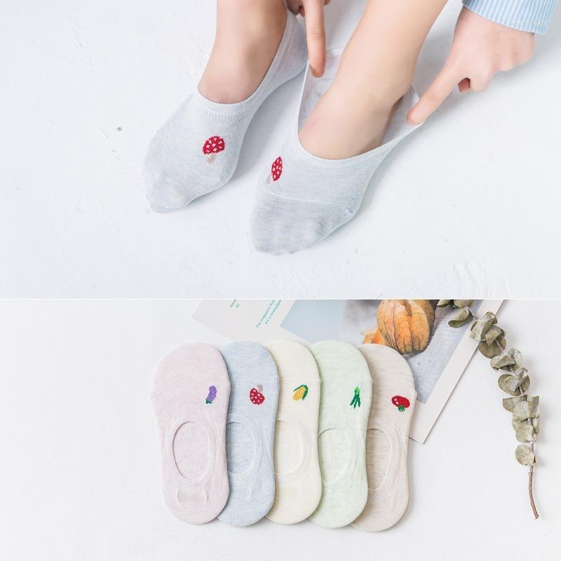 

Women Socks Clearance Sale Women's Summer Invisible No Show Sock Japanese Kawaii Cute Silicone Non-slip Slippers Low Cut Boat Sox, 1 pair random send