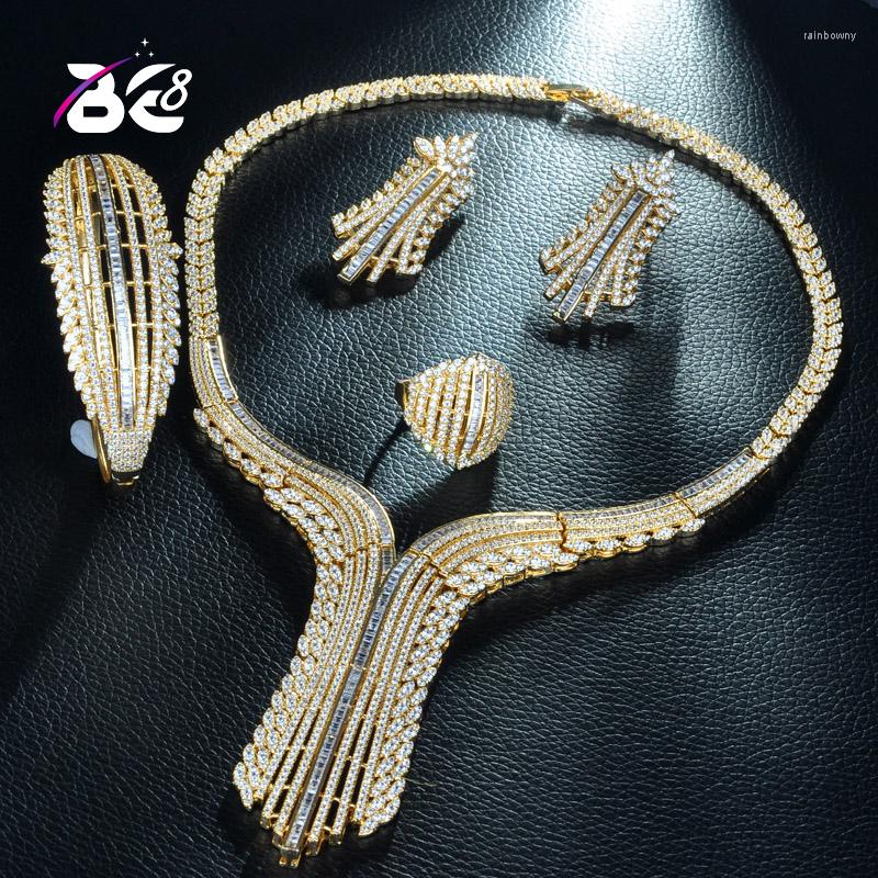 

Necklace Earrings Set Be 8 Exquisite Dubai Jewelry Luxury Big Nigerian Gold Color Wedding African Beads Costume Design S229, Picture shown