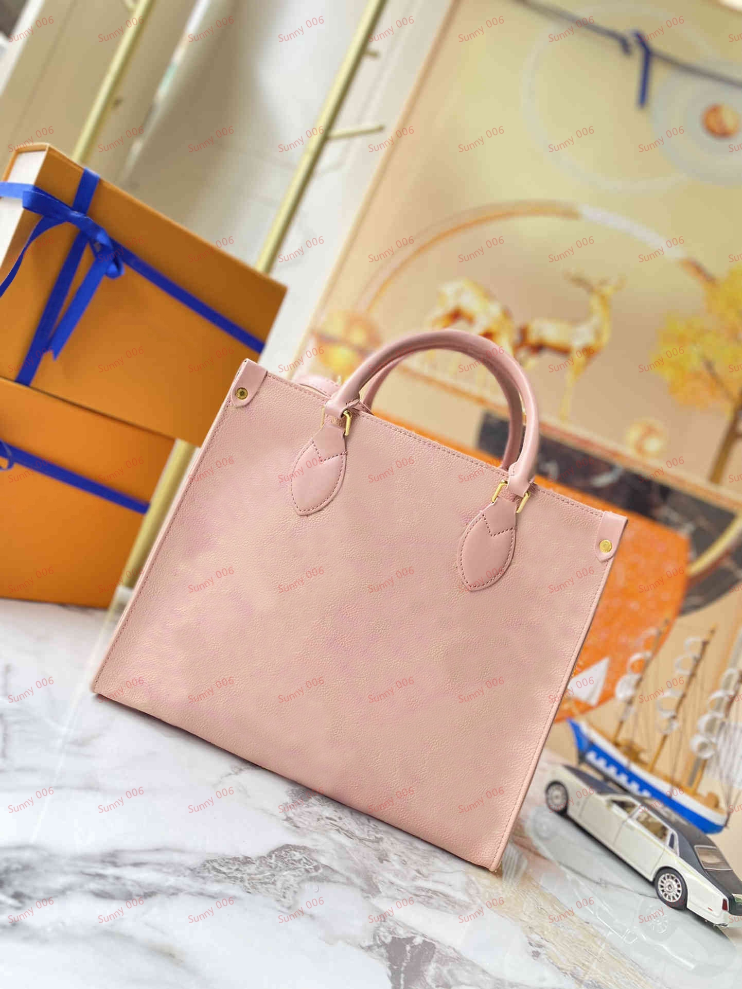

The Tote Bag Designer Totes Luxury Tote Bags Fashion Handbag High-Capacity Handbags Shopping Pack Blue And Pink Packs Embossed Pattern