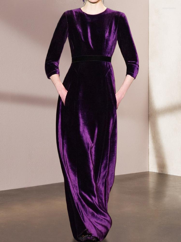 

Casual Dresses Gold Velvet Purple Autumn And Winter Women' Retro Style Elegant Banquet 2022 Designer Fashion High Waist Slim Round Neck