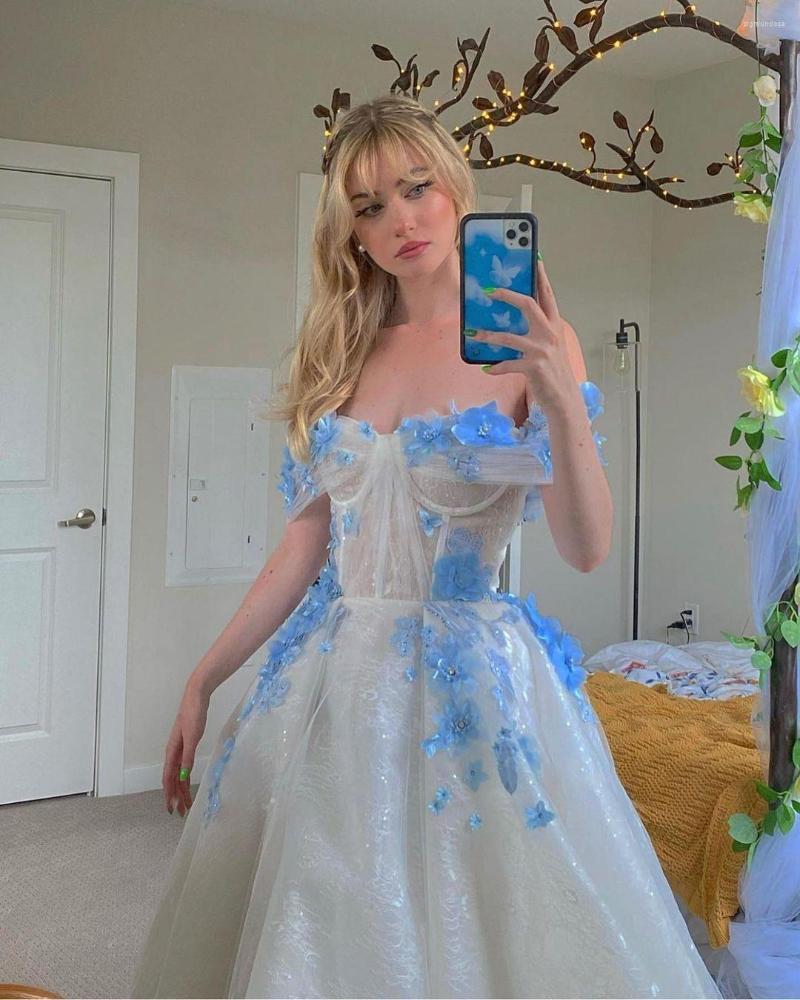 

Party Dresses Elegant Prom Off Shoulder Handmade Flowers Embroidered Beading A-Line Evening Dress Gowns With Pockets, Blue