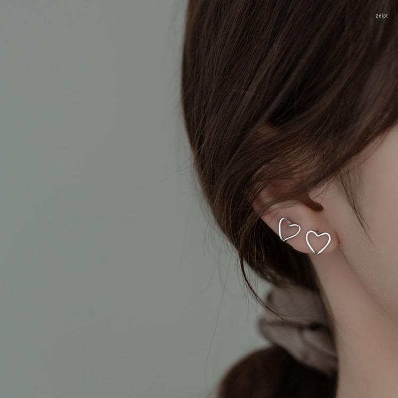 

Backs Earrings Simple Style Hollowed Heart-Shape Clip For Women Geometric Non-Piercing Cuff Earring Accessories Female Minimal