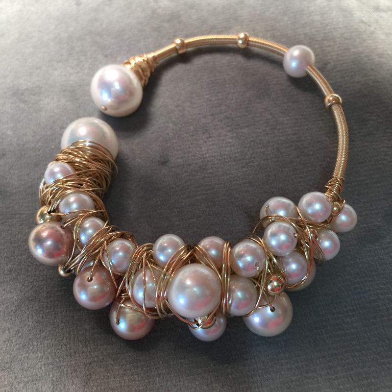 

Bangle Lady Pearl Bracelet Hand-made Wreath Opening Round Year Gift Designer's Style Postage