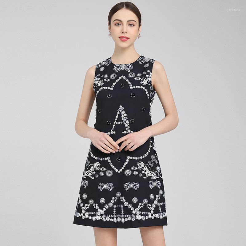 

Casual Dresses French 2022 Summer Print Nail Bead Retro Celebrity Black Sleeveless Women' Dress