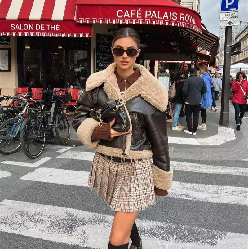 

Women's Leather Women's Clothing 2022 Autumn Street Fashion Metal Button Lapel Fleece Jacket Polyester PU Fur Patchwork Coat, Dark brown