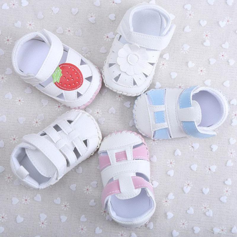 

First Walkers Fashion Girl Slip-On Sneaker Baby Walker Toddler Kid Comfy Polka Dots Pu Leather Shoes SD11