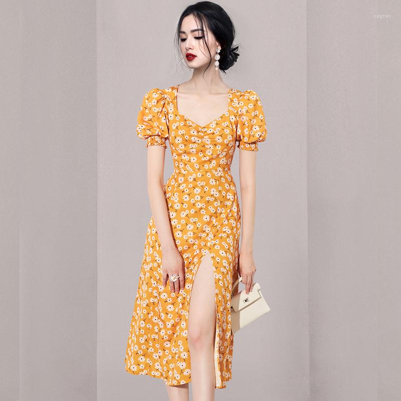 

Party Dresses 2022 Summer Women' Korean High-end Temperament V-neck French Retro Romantic High Split Bubble Sleeve Sexy Floral Dress, Yellow