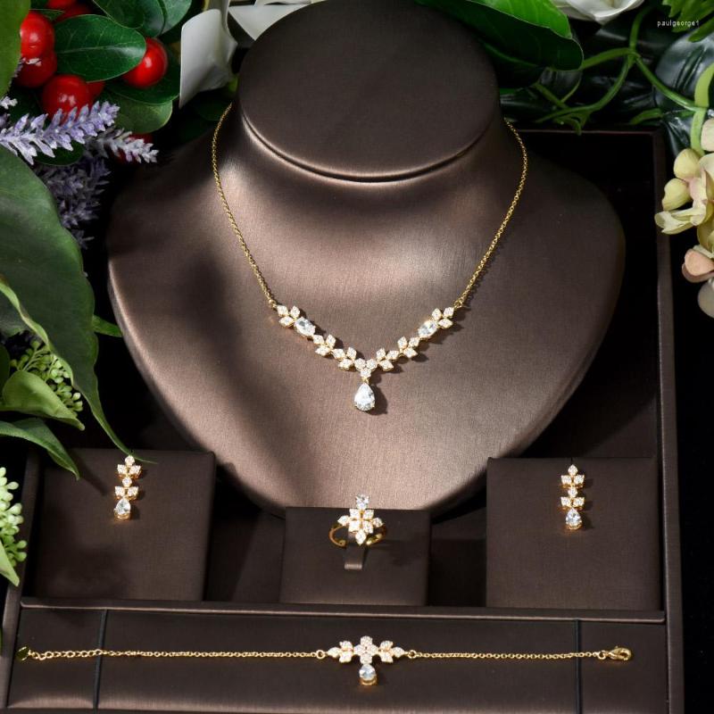 

Necklace Earrings Set Fashion 4Pcs Leaf Water Drop Saudi Arabia For Women Wedding Cubic Zircon Crystal Aretes De Mujer Modernos N-665, Picture shown