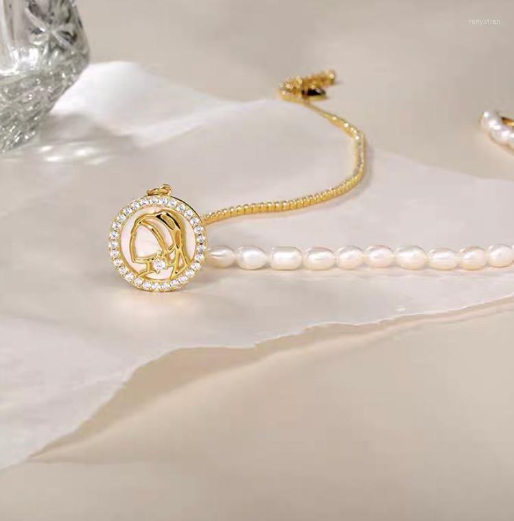

Pendant Necklaces 2022 Arrival Natural Freshwater Pearl Choker With Cham Necklace Jewelry Gifts