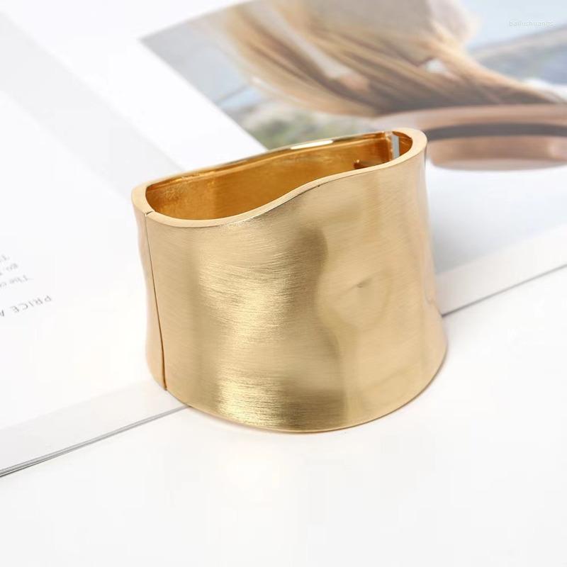 

Bangle 2022 Wide Bangles Minimalist Alloy Gold Color Bracelets For Women Accessories Fashion Jewellery Engagement Party Gift