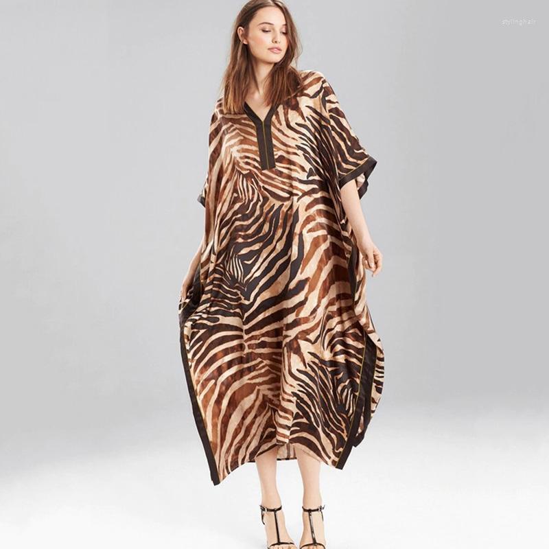 

Party Dresses Women' Long Kaftan Leopard Print Nature And Wild Chic Stylish Maxi Dress Coffee Color Elegant Quick Drying Materials, Auburn