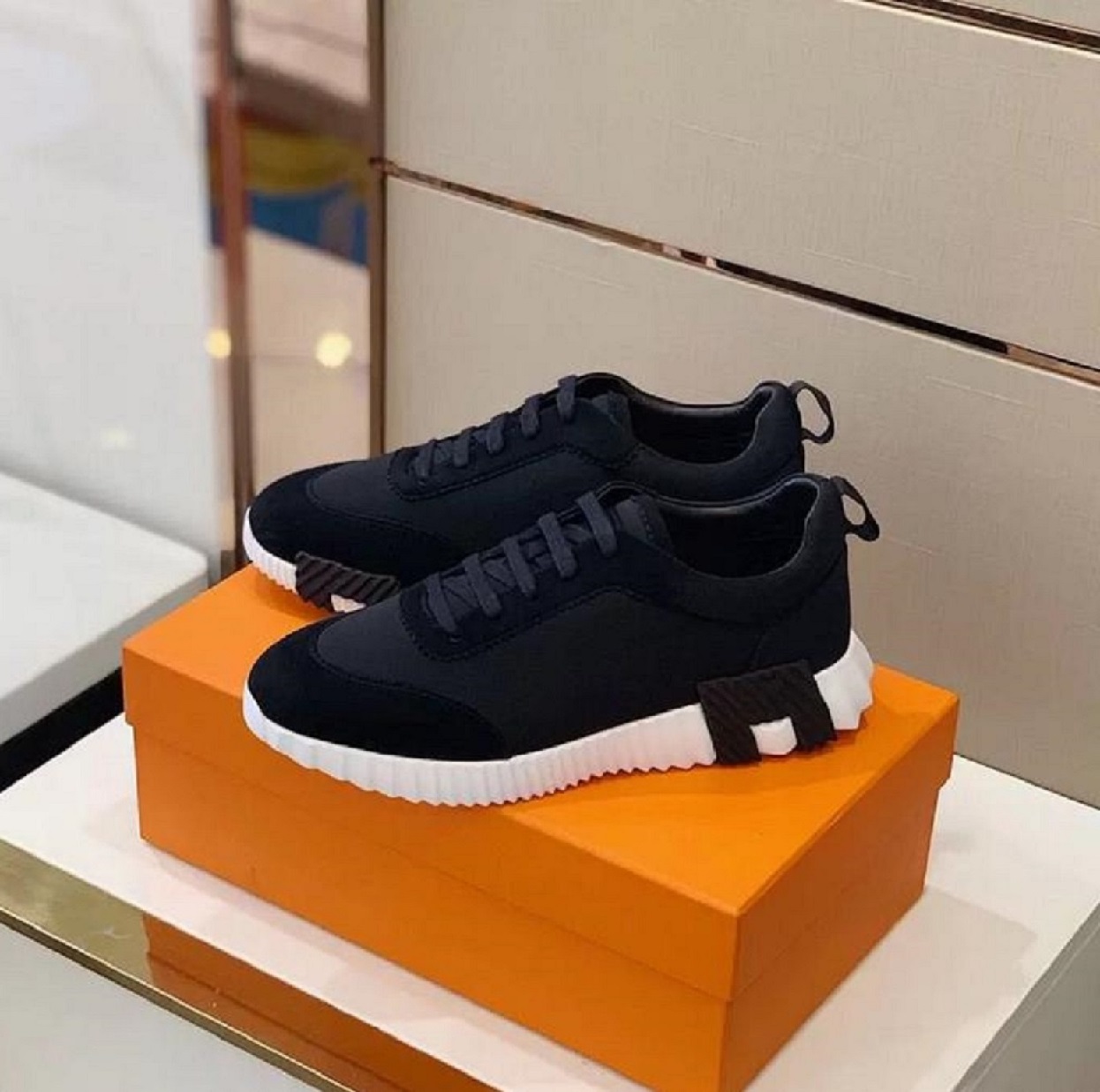 

Sport Style Bouncing Sneakers Shoes Men Technical Mesh Rubber Sole Lace Up Casual Walking Breath & Lightweight Outdoor Trainers Various Styles EU38-46