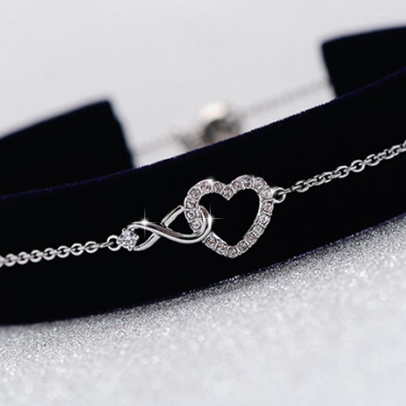 

Link Bracelets Korean Splayed Love Necklaces For Women Simple Hollowed Crystal Heart Choker Chain Necklace Bracelet Fashion Jewelry