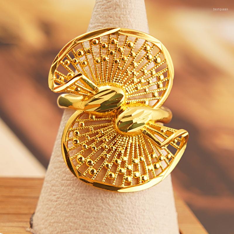 

Wedding Rings Copper Gold Plated Hollow Flower Jewelry Ring Adjustable Size Luxury Couple Arabic Trendy Bands For Men