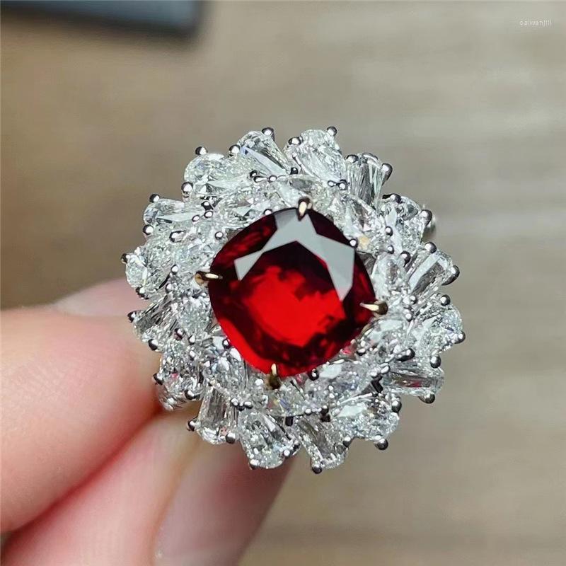 

Cluster Rings BLACK ANGEL Simulation Ruby Ring For Women Princess Square Red Zircon Female Fashion Full Diamond Wholesale Jewelry