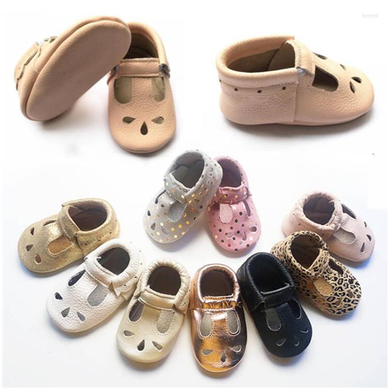 

First Walkers Baby Mary Jane Moccasins Genuine Leather Soft Sole Girls Sandals For Borns Infants Babies And Toddlers Crib Casual Sneakers, White