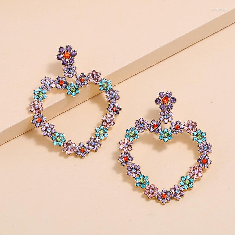 

Dangle Earrings Fashion Romantic Exaggerated Colorful Flower Drop For Women Girls Big Hollow Heart Shaped Pendant Earring Party Jewelry