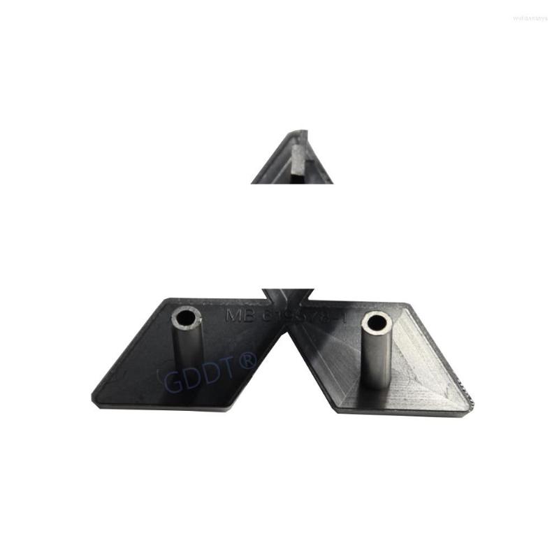 

Lighting System 1 Piece V6 Badge For Pajero Bonnet Sticker Montero Body Logo Shogun V33 V32 V31 License Letters Grille Pinin IO