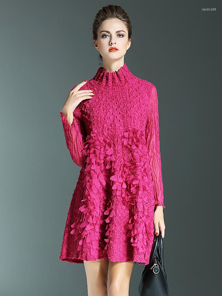 

Casual Dresses TIANPEI Pleats Embroidery 3D Appliques Flower Vintage Dress French Lace Long Sleeves Turtleneck Loose Designer Ladies, Black