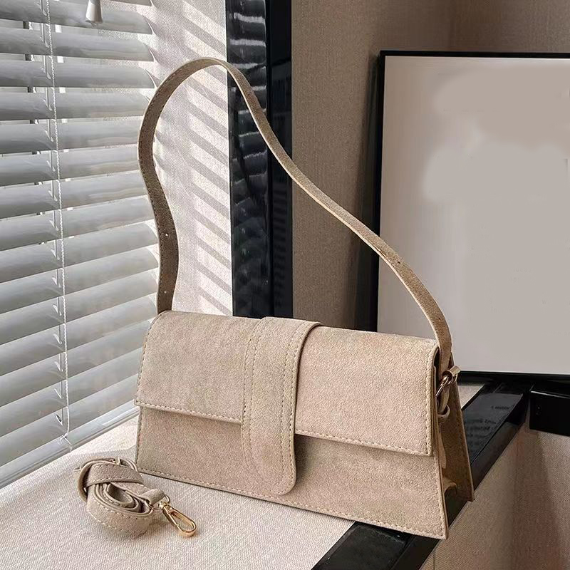 

Shoulder Bags Alligator Totes Bags Bambino Le Grand Bambidou Long Fluffy Women Purse Designer Geninue Pink Suede Leather Bag Messenger Jacquemu Hand Flap77a8, Suede green