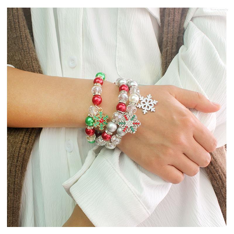 

Strand UDDEIN Snowflake Pendant Christmas Bracelet For Women Color Pearl Bangle Charm Santa Claus Accessories Jewelry Beaded