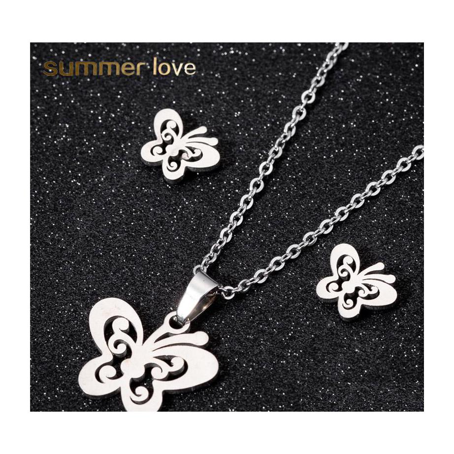 

Pendant Necklaces Stainless Steel Butterfly Necklace Stud Earring Set For Women Girls Link Chain Lovely Sier Gold Jewelry Drop Deliv Dh6Z5