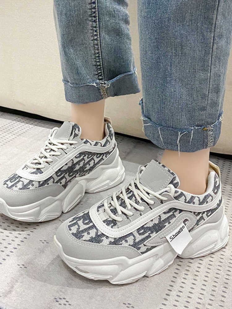 

Boots Student Sneakers Shoes for Woman Beige 2021spring and Autumn New Comfort Platform Women's Black Flats Shoe 221215