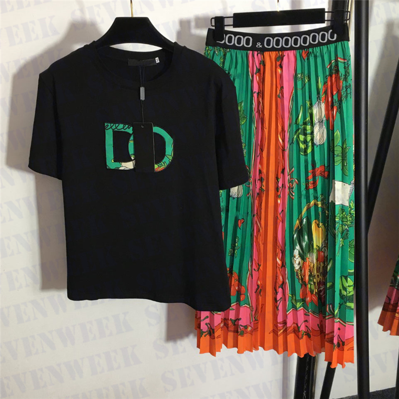 

Fashion Casual Dress Two Piece Womens Designer T Shirts Tees High Waist Pleated Skirts Sets Summer Vacation Tshirt, Black