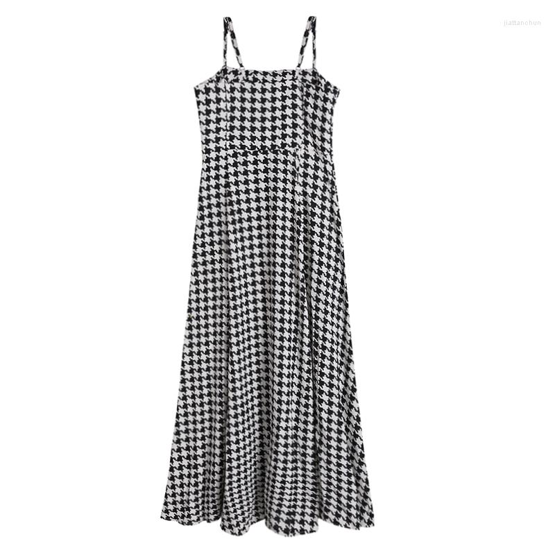 

Casual Dresses Customize Made Women Black/Red Retro Vintage Houndstooth Print Maxi Long Sleeveless Slit A Line Dress