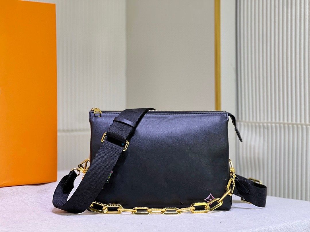 

Coussin PM bag Designer Gradient Embossed Leather Chain Purse Handbag Designers Luxurys Womens Cross body Fall In Love Bags Wallets M57913 M57790, #1