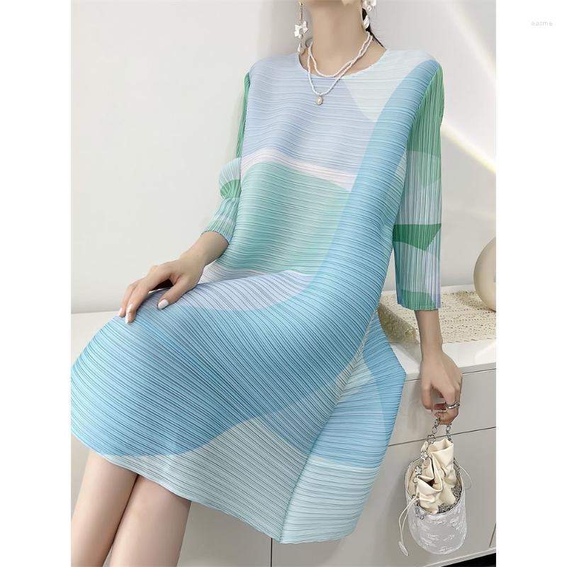 

Casual Dresses Printed Pleated Dress Summer Age Reducing Oversize Oversized Relaxed Slim 2022 Medium Length O Neck Women Female, Pink