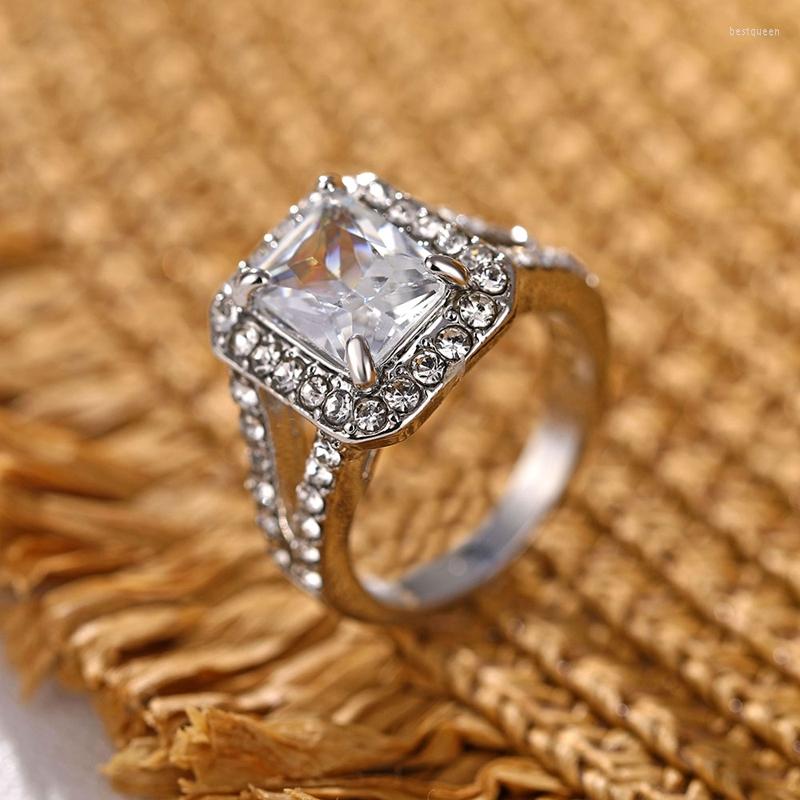 

Wedding Rings KISS WIFE Fashion Luxury Crystal Engagement Ring For Women Cubic Zirconia Silver Color 2022 Trend Female Jewelry