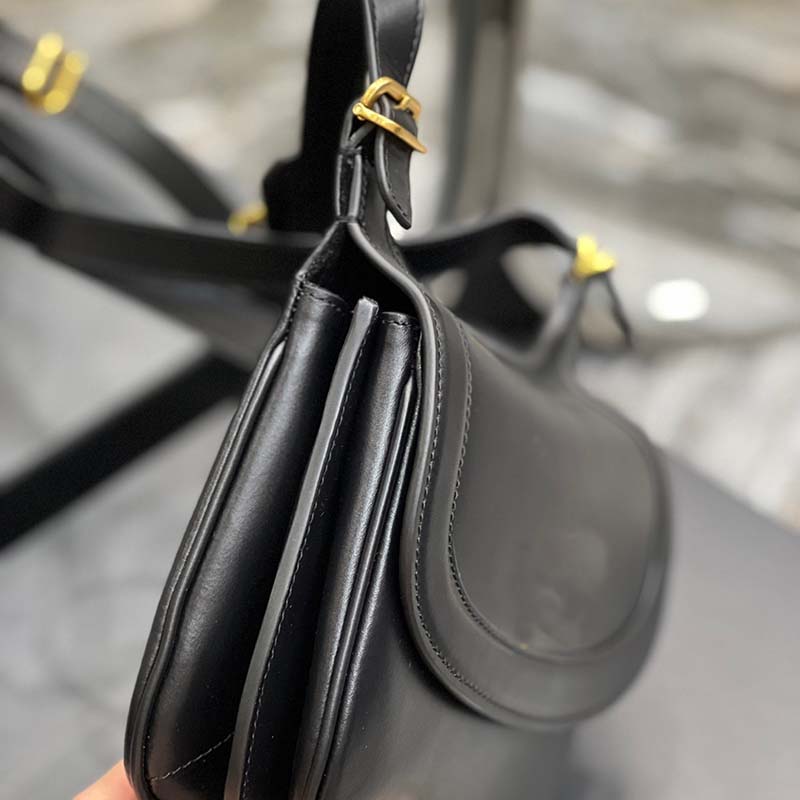 

8A Luxury Genuine leather tote Shoulder Bags baguette pochette nylon handbags classic clutch Designer envelope wallet womens fashion Crossbody bag purses handbag, Black1