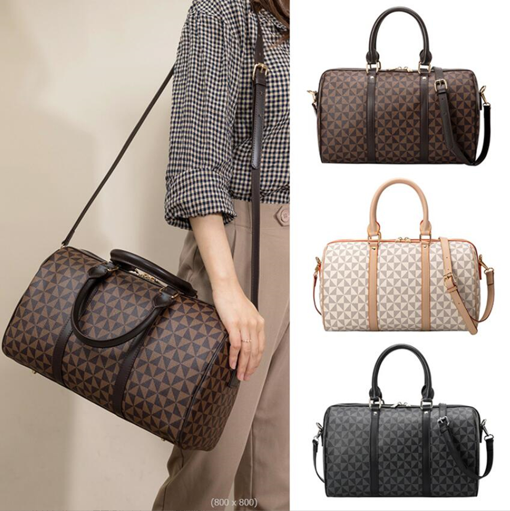 

Designer bags Mens womens crossbody bags Duffle bag Travel bag Hand Luggage Leather Handbags Totes backpack Suitcase Large Capacity Sport Bags 54cm backpacks style