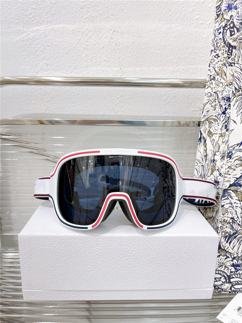 

ski goggles sunglasses for women vintage brand womens designer mens sunglass for men large floating frame coolwinks eyeglasses cr7 eyeglass pecular hot eye glasses