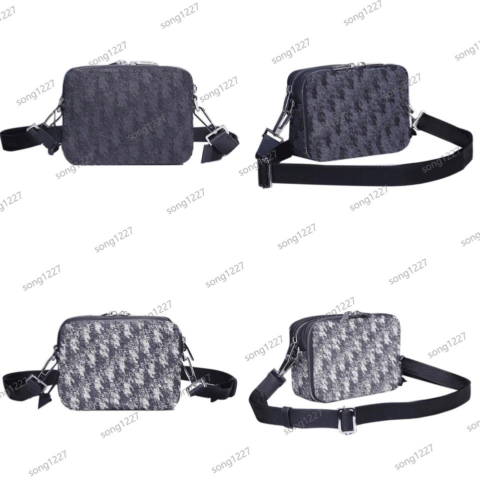 

90Luxurys Designers Bag 17 exquisite and elegant Messenger Bags sewing line shape all reflect the texture Simple stylish cool vint1611, Black classic printing