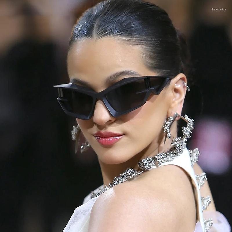 

Sunglasses Futuristic Mecha Cyber Y2K Cool Hip Hop Fashion Luxury Designer Sun Glasses For Men Runway Shades Alien Glasse Women